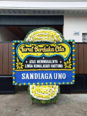 Papan Bunga Duka di Numfor Barat